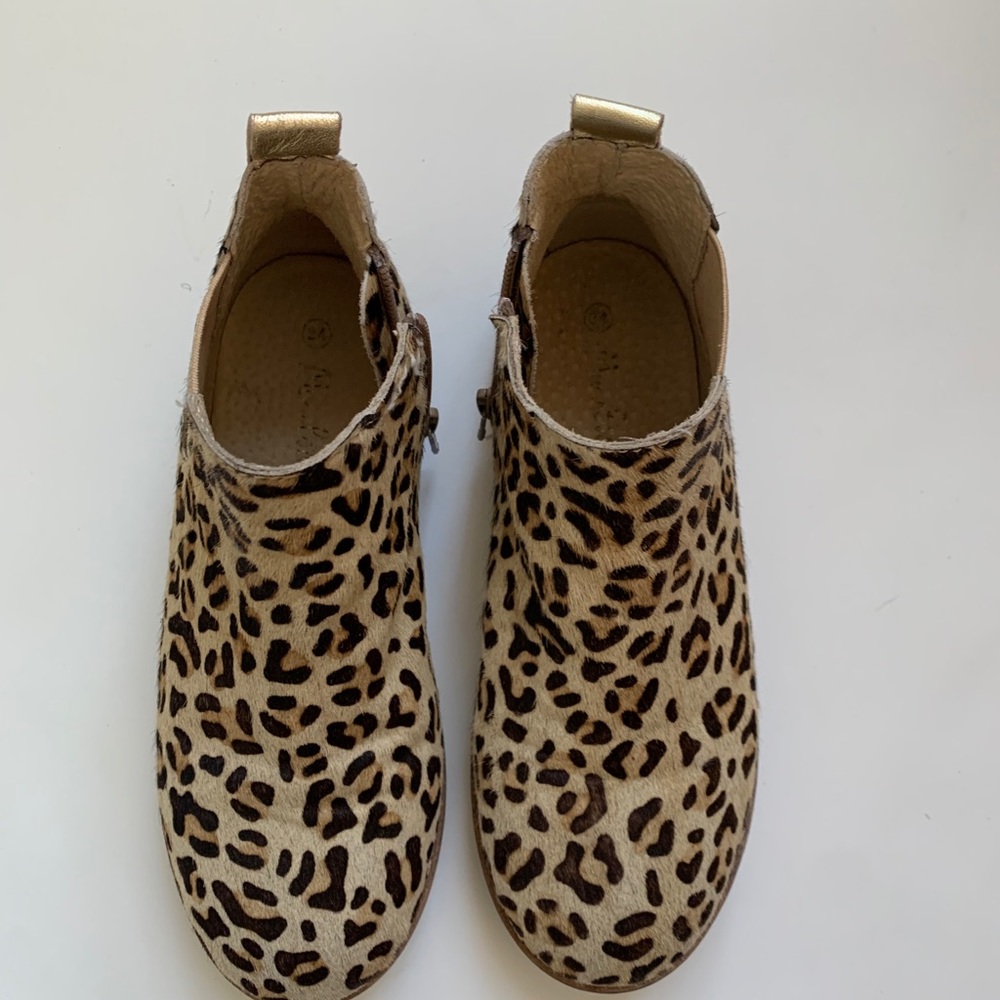 Mini Boden Kids Cheetah Print Booties